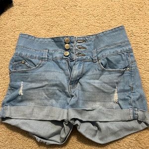 Jean shorts size 5/27